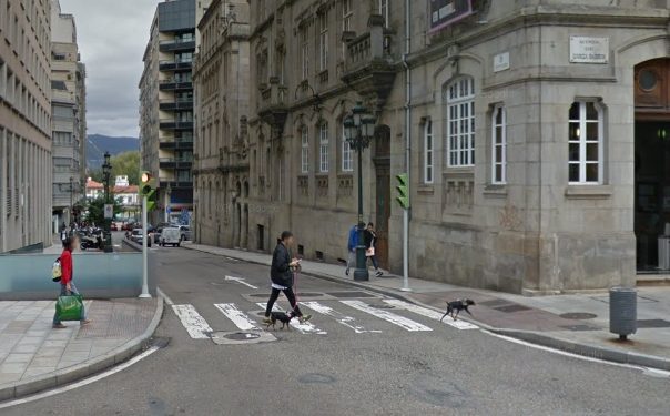 Denunciado por circular ebrio y a acelerones por Vigo mientras le vitoreaban