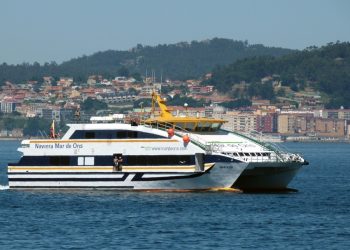 Mar de Ons recurre la decisión de la Xunta de autorizar un nuevo servicio a Cangas en el mismo horario