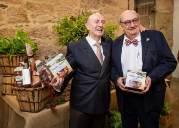 Llega el lacón con grelos en conserva 100% gallego