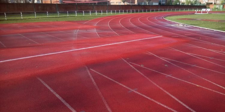 O Concello acomete o acondicionamento das pistas de atletismo de Balaídos