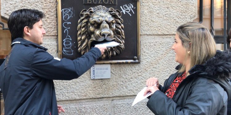 El PP de Vigo pide a los Reyes unos videojuegos para que Caballero sea “emperador en su casa”