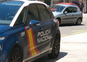 Detienen a un joven en Redondela por intentar robar y pegar a un menor de edad
