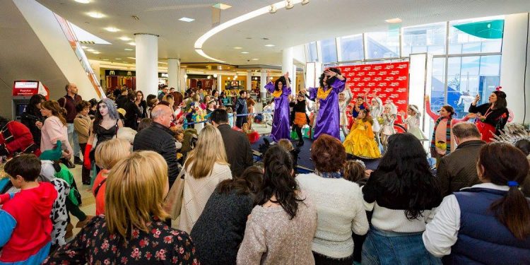 El Carnaval y la solidaridad se dan la mano en Vigo