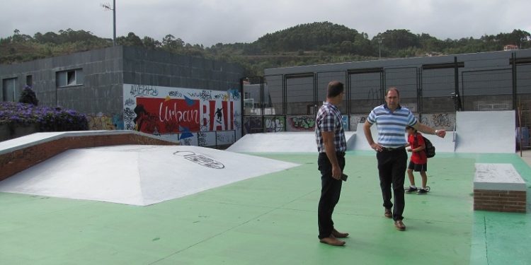 El Concello de Baiona facilita la conexión al abastecimiento y saneamiento