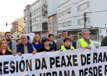 Mil personas marchan de Teis a Chapela por la eliminación del peaje entre Vigo y Redondela