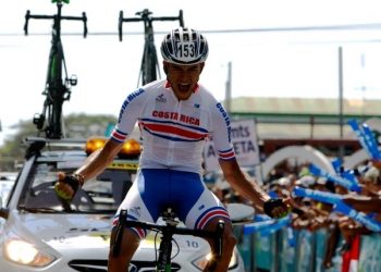 El Vigo-Rías Baixas inicia la Copa de España reforzado con el costarricense Moya
