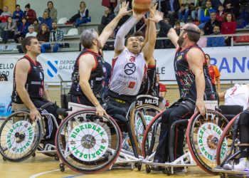 El Iberconsa sólo cede en la prórroga y manda un aviso al Bidaideak de cara a la Copa