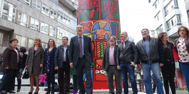 Álvaro Cunqueiro y José Frau se llenan de arte y color tras su reforma