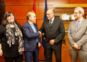 Fomento elabora un estudio para definir las obras y el coste de la variante de Ponteareas