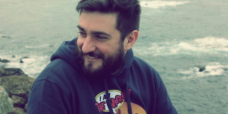 El vigués Fernando Llor gana el premio a Mejor Guionista Nacional en la Comic Con de Valencia