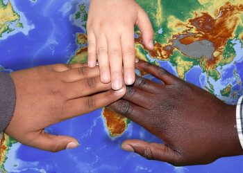 ¿Por qué estudiar integración social? Descubre los principales motivos