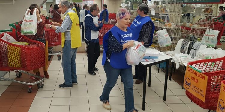 La primera Operación Kilo del año recoge 10 toneladas de comida en Vigo