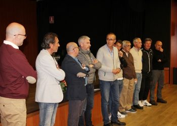 O documental «El fútbol por dentro» reúne en Nigrán a veteranos do Celta