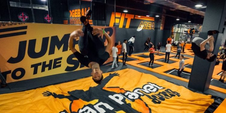 Vigo se prepara para estrenar su primer parque de trampolines