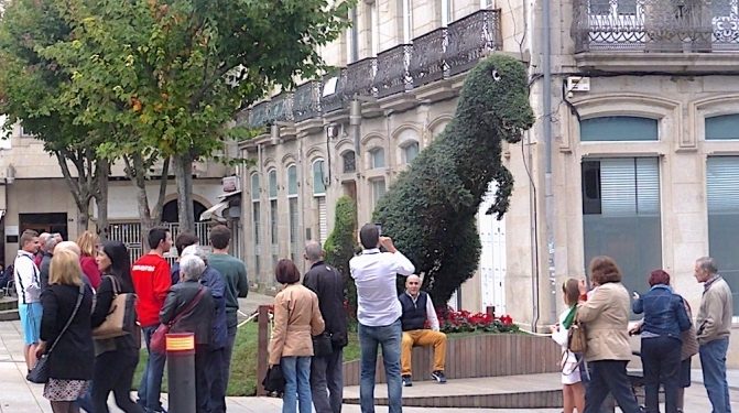 Dinoseto espera un segundo hijo