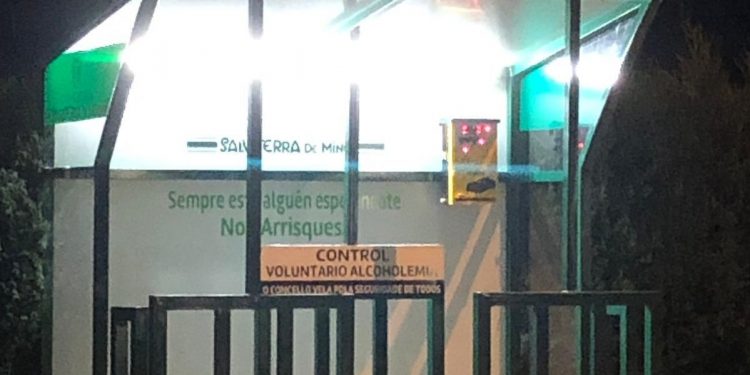 Salvaterra de Miño instala un alcoholímetro municipal en la calle