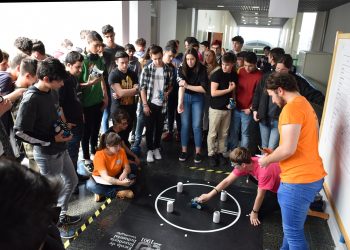 A creatividade robótica toma o campus de Vigo