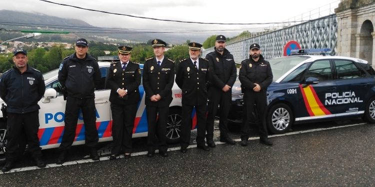 Policía española y portuguesa patrullarán juntas en Semana Santa