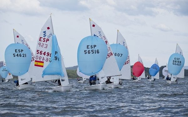 Golpe de autoridad de Wizner y Ameneiro, del Náutico de Vigo, en el Nacional de 420