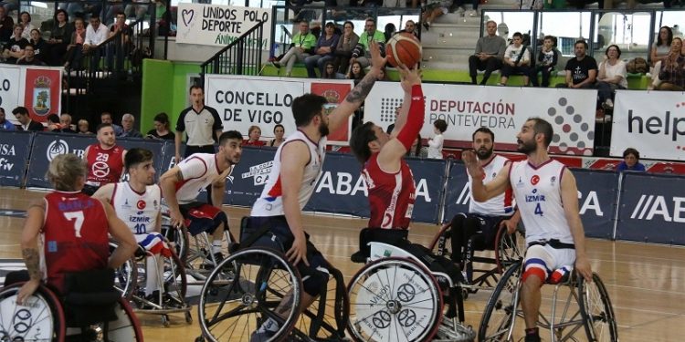 La bola no entró y el Iberconsa tendrá que tirar de épica para estar en semis