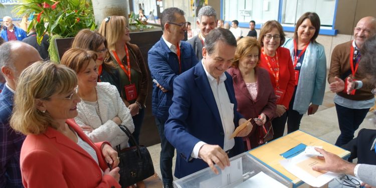 Vigo castiga al PP y da un apoyo rotundo al PSOE de Pedro Sánchez