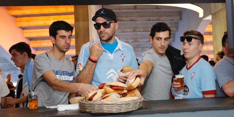 El Celta repite propuesta para cerrar la temporada: choripanes y cerveza gratis en Balaídos