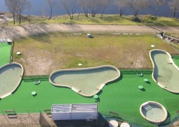 Salvaterra abre as súas novas termas con catro pozas xunto ao río Miño