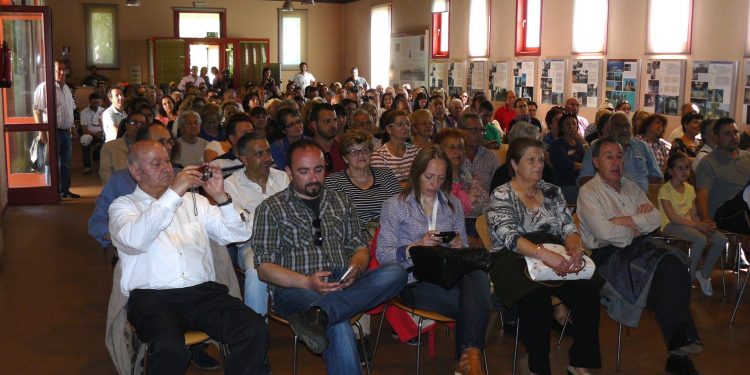 San Simón reaviva o pasado de Cesantes coa presentación de ‘A Memoria dun Pobo’