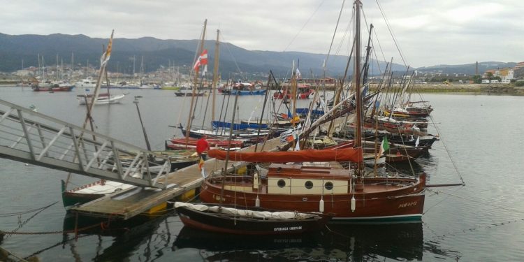 O Encontro de Embarcacións Tradicionais levará a A Guarda un centenar de participantes