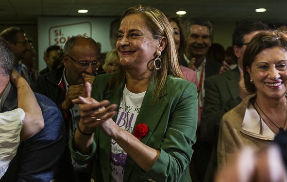 Carmela Silva gobernará la Deputación de Pontevedra otra vez tras rozar la mayoría absoluta