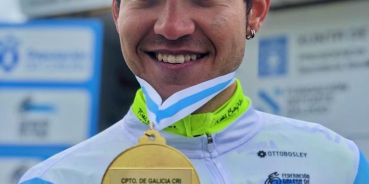 Samuel Blanco conquista su primer Campeonato de Galicia Élite de Contrarreloj