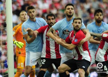 El Celta está casi salvado pese a inmolarse en San Mamés