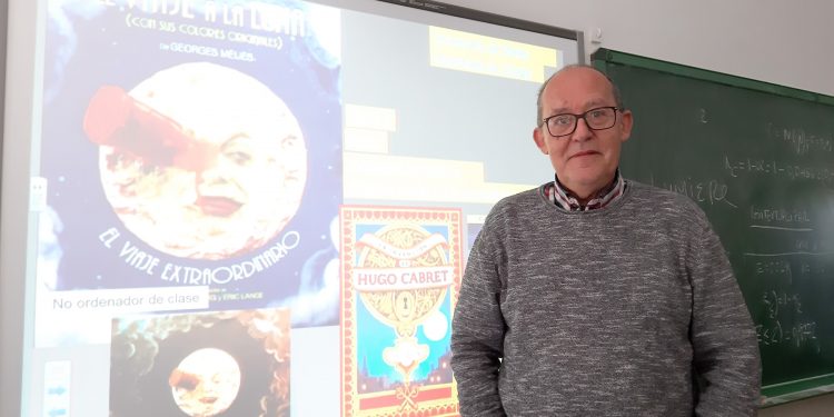 Manolo González recibe a mención honorífica na gala de inicio do Primavera do Cine