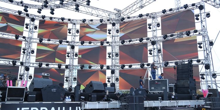 Hacer publicidad desde pantallas LED