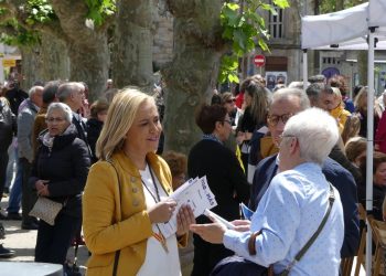 El PP de Vigo promete una tarifa plana de Vitrasa de 20 euros al mes