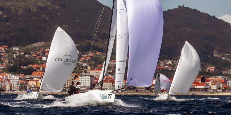 «Noticia VIII» lidera el cuarto acto de las Spring Series en Vigo
