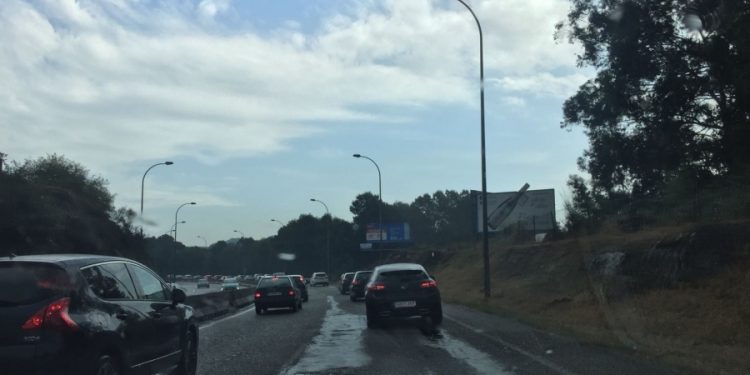 O Concello inicia o asfaltado de Arquitecto Palacios