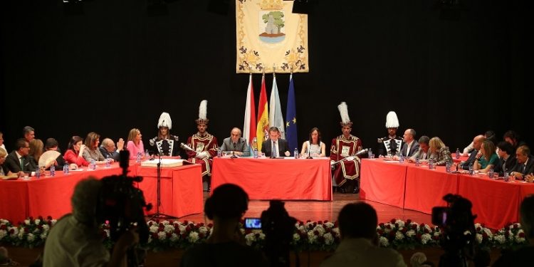 La lista más votada, siempre para el candidato más conocido, con enorme ventaja para Caballero