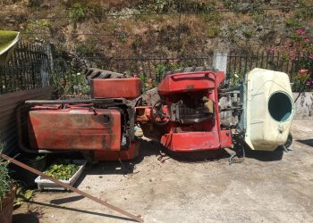 Muere un vecino de A Cañiza tras caer con su tractor por un terraplén