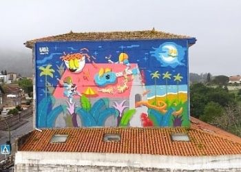 Coruxo ya luce el nuevo mural de su CRAC mientras otros cinco avanzan a buen ritmo