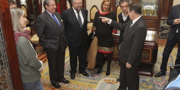 Vigo decide el domingo si Caballero supera el récord de Paco Vázquez en 1991