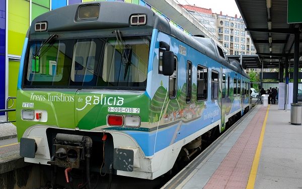 Os Trens Turísticos de Galicia estrean novas rutas polos Camiños de Santiago