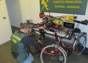 Detenido en Baiona por saquear los trasteros y el garaje de su edificio