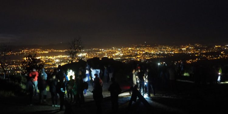 Camiño a Camiño cierra el curso con una ruta nocturna por Candeán con sorpresa incluida