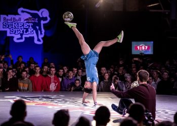 El ‘freestyle football’ llega a O Marisquiño con los mejores competidores del país