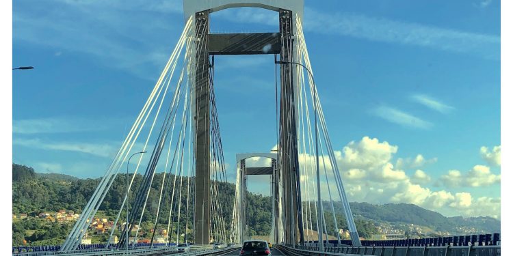 Luces para el puente de Rande