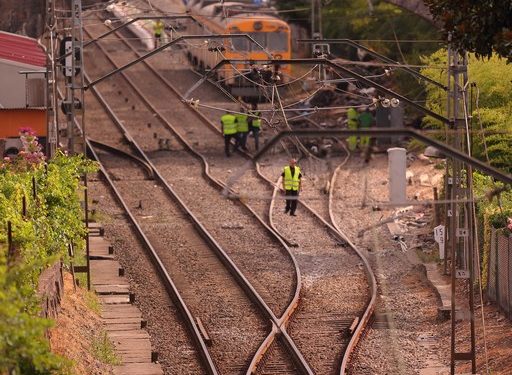 Adif licita las obras de mejora de la vía férrea entre Guillarei y Redondela