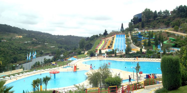 Nigrán organiza unha excursión ao Aquapark de Amarante