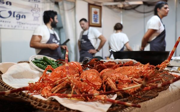 Luis Zahera e Vudu pechan a segunda xornada da XXIX Festa da Langosta