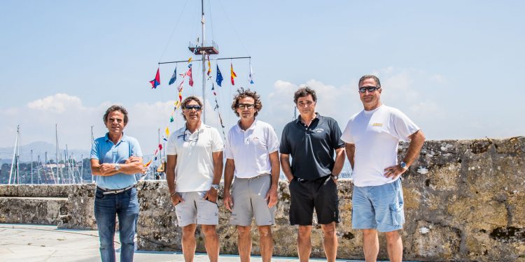 El Monte Real reúne en Baiona a grandes  de la vela en su programa de Team Sailing